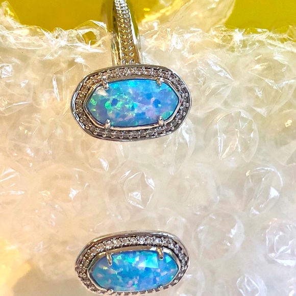 NWOT RARE & Retired Kendra Scott Erica Bracelet Ice Blue Opal & Silver GORGEOUS! - Picture 7 of 13